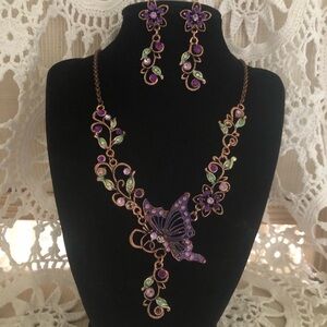 NWOT Betsey Johnson Purple Butterfly Vine Necklace and Earrings Set